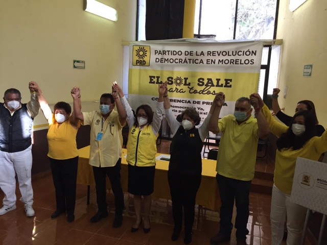 Toman protesta a las y los candidatos del PRD a diputaciones federales en Morelos