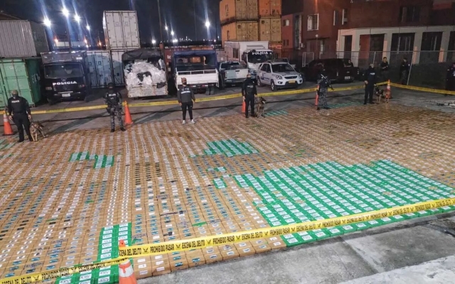 Ecuador decomisa más de 6 toneladas de cocaína con destino a México