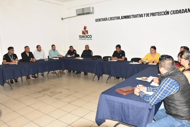 Continúa diálogo permanente con autoridades auxiliares en Temixco
