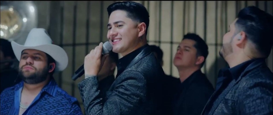 La Adictiva "JGL". YouTube