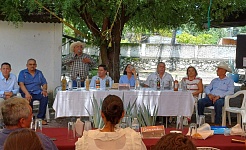 Productores y autoridades sostuvieron un encuentro para abordar todo lo relacionado con el tema de la denominación de origen.