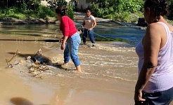 Denuncian abandono en puente colgante de Mazatepec