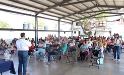 Fondo Morelos impulsa créditos para comerciantes de Coatetelco