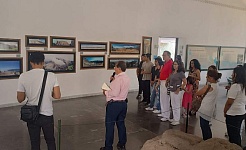 Continúa abierta exposición fotográfica en museo de Xochicalco