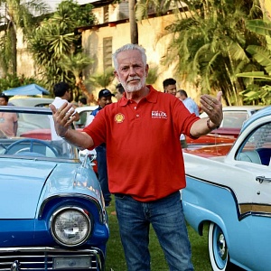 Luis Casas, presidente del Classic Show, dio la bienvenida al evento que despierta la admiración del público en general, en la Ex Hacienda de Temixco.