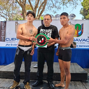  Los protagonistas de la pelea estelar, Erick 