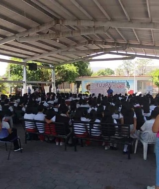 Este martes se ofreció una plática de prevención del delito en el plantel. Autoridades de la escuela aseguraron que, tras la investigación, no se configura acoso escolar.