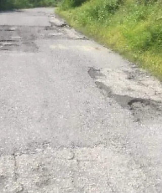 Piden rehabilitar carreteras en Coatetelco y Mazatepec