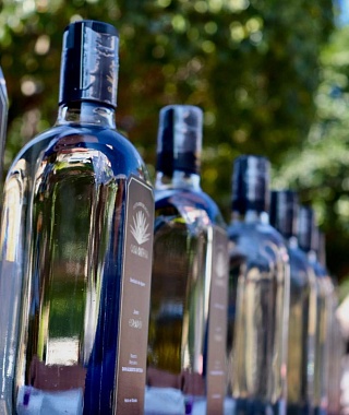 La productora enfatizó que ahora podrán promocionar el mezcal morelense no sólo a nivel nacional, sino internacional.  
