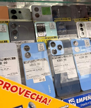 Los teléfonos celulares son uno de los objetos más buscados en las casas de empeño.