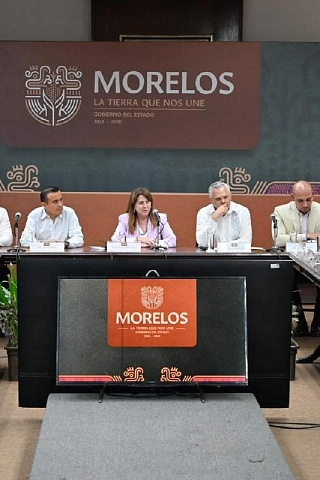 La gobernadora Margarita González Saravia encabezó ayer la instalación de la Comisión Interinstitucional entre los Poderes Ejecutivo y Legislativo para la creación del Instituto de Pensiones. 