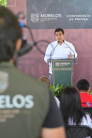 En la conferencia de prensa de la gobernadora Margarita González Saravia, el director del DIF, Érik Alquicira, informó que está en proceso la migración del programa de desayunos escolares fríos a calientes. 