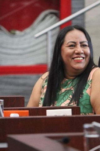 Insta diputada a aplicación de reformas para la protección de mujeres