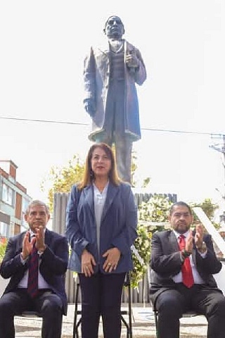 Conmemora gobierno de Morelos 219 años del nacimiento de Benito Juárez