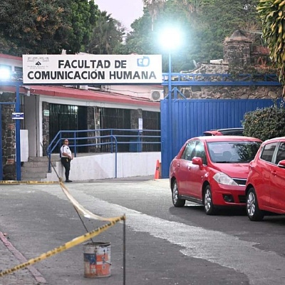 Se prioriza la seguridad de la comunidad universitaria en el retorno a actividades, informó la UAEM. 