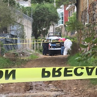   La víctima fue abandonada en una calle de terracería.