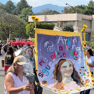 Este viernes, alumnos marcharon en el campus Chamilpa en recuerdo de Aylin, estudiante víctima de feminicidio.