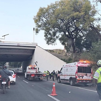 Al sitio llegaron paramédicos, pero nadie requirió de hospitalización.
