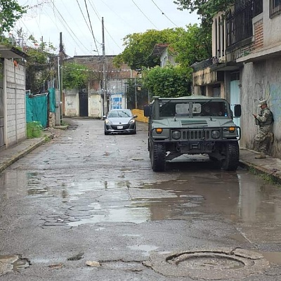 Militares resguardaron las zonas de los hallazgos.