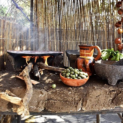 El secretario de Turismo, Daniel Altafi, destacó la gastronomía como raíz, identidad y cultura en Xoxocotla. 