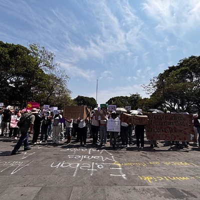 Consultan a universitarios sobre continuidad de paro 