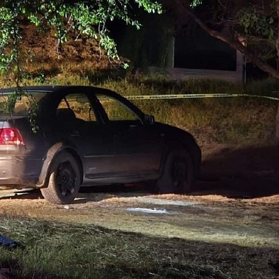   Las víctimas no fueron identificadas en el sitio.