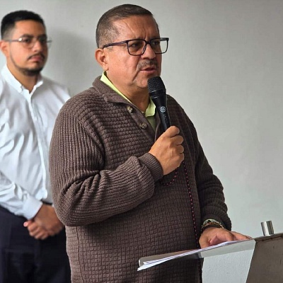 Pide IEBEM evitar gastos mayores en ceremonias de clausura