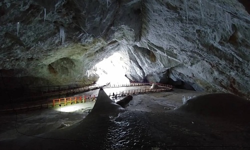 Cueva de Scarisoara, Rumanía