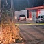 El auto terminó impactado debido a que el conductor perdió el control.