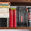 Simenon nos ofrece eso: historias interesantes de leer…