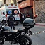Los agresores ingresaron al establecimiento y agredieron a las víctimas.