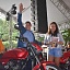 Durante el evento rifaron cientos de regalos, incluidas cinco motocicletas.