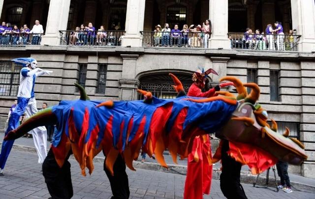 Encabeza Cuauhtémoc Blanco desfile inaugural del festival “Morelos, la eterna primavera 2023”