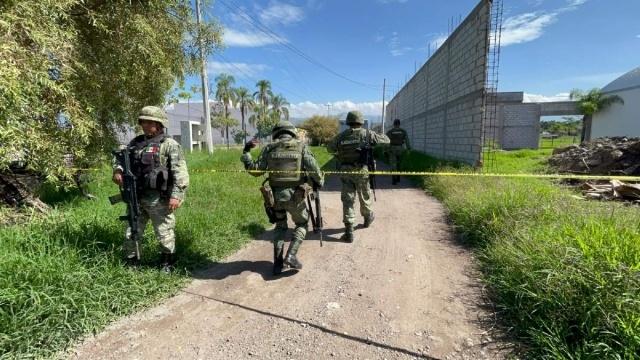  El cuerpo fue encontrado en una calle de terracería.