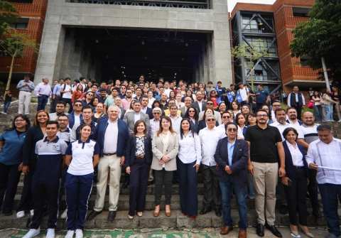 Reconoce Margarita González Saravia iniciativas de la juventud universitaria en la UAEM