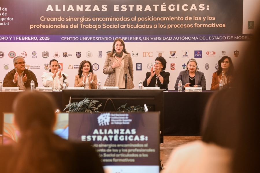 Inaugura gobernadora reunión anual de Red Nacional de Instituciones de Educación Superior en Trabajo Social