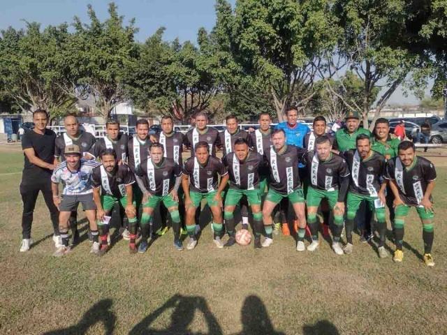 Real Barona Moustache logró tres puntos importantes en su debut en la Copa Máster.