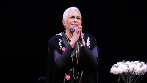 Eugenia León es hospitalizada tras someterse a cirugía de columna: &#039;Tengo una inquebrantable fe&#039;