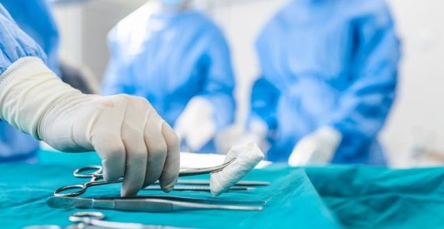 Suspenden dos clínicas en Tamaulipas por casos de meningitis en pacientes de EU