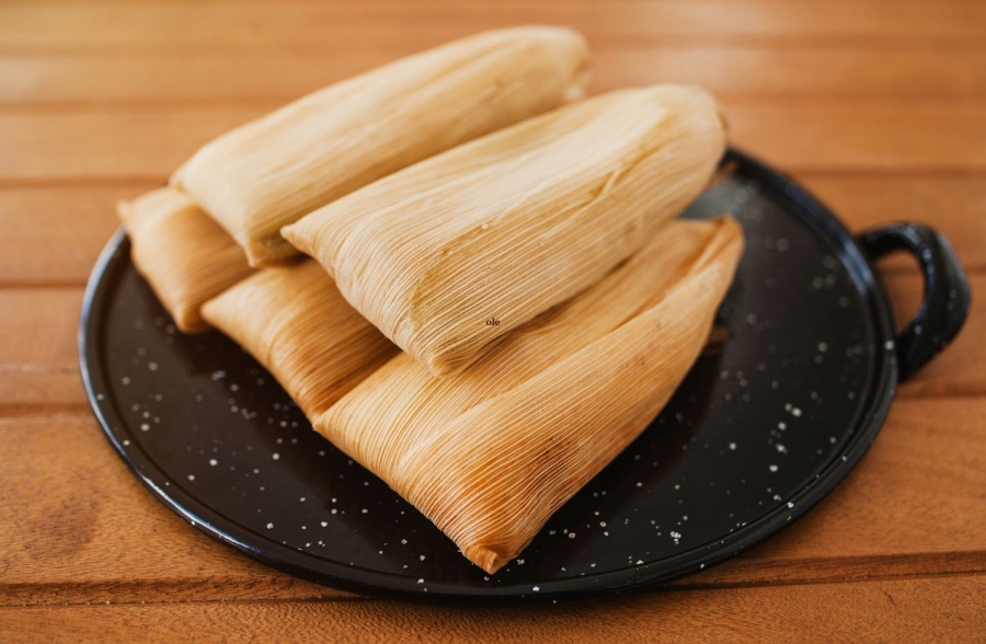Transformando la tradición: Prepara deliciosos tamales de cacahuate con piña