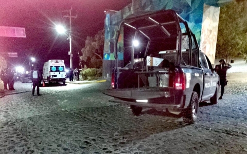 Asesinan a tres policías municipales en Malinalco durante ataque armado