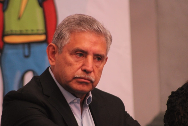 Continuar&aacute; Cano Mondrag&oacute;n al frente de la Secretar&iacute;a General del ayuntamiento capitalino