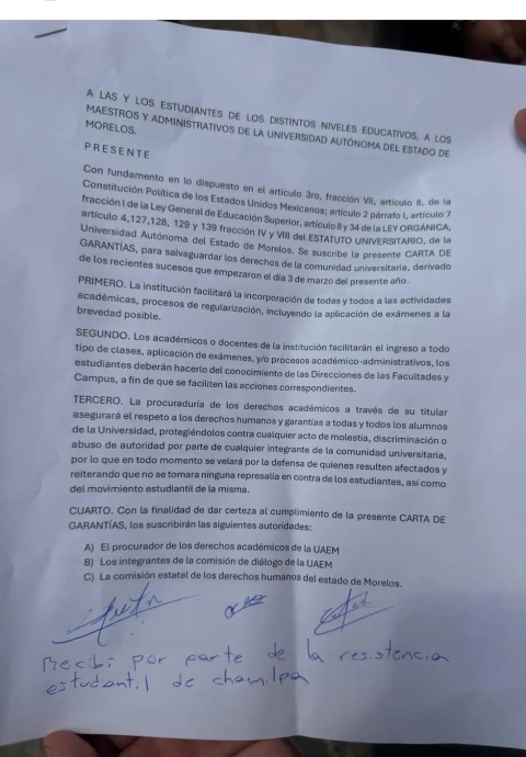 Representantes estudiantiles de UAEM entregan Carta de Garant&iacute;as a integrantes de Resistencia Estudiantil