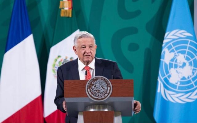 Urge regresar a clases presenciales en México: AMLO.