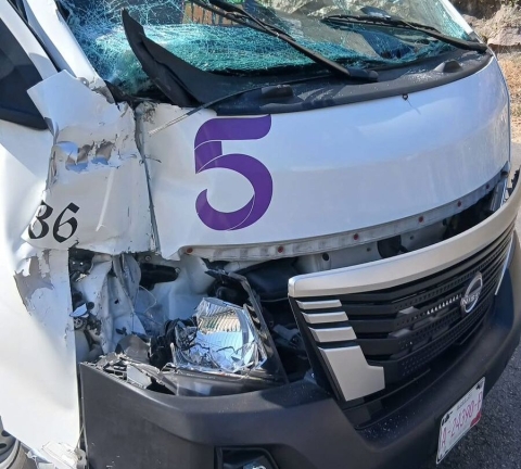 Choque de combi de Ruta 5 en colonia Lagunilla