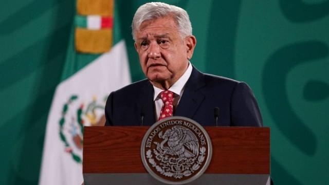 AMLO condena asesinato del candidato Abel Murrieta.