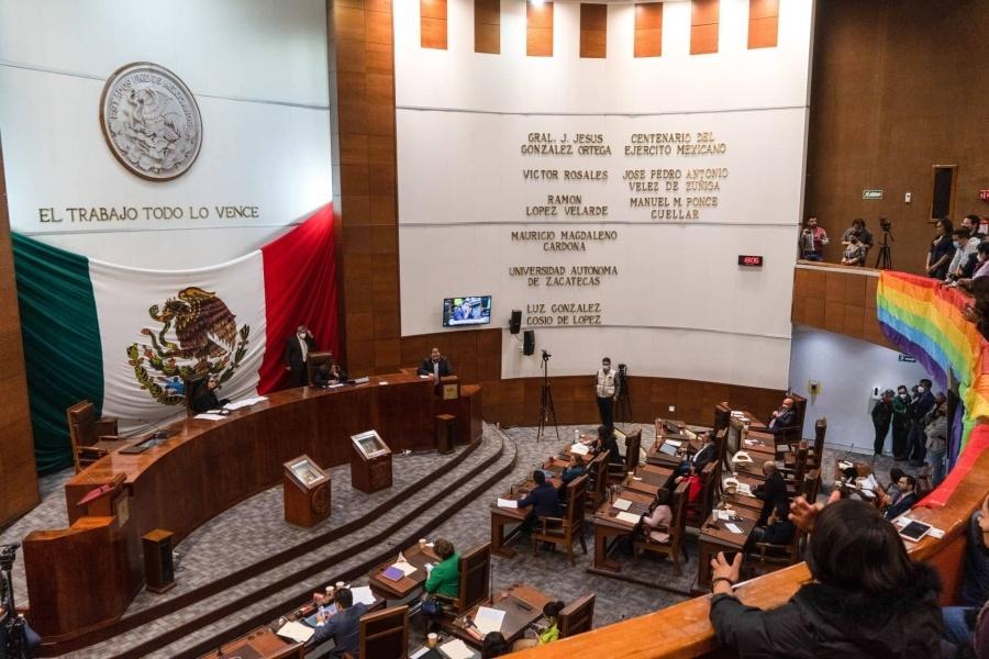 Zacatecas aprueba el matrimonio igualitario.