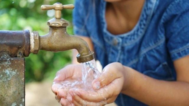 Agua como bandera para todo