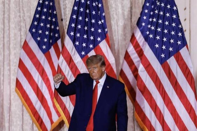 Musk lanza encuesta para definir si Trump regresa a Twitter