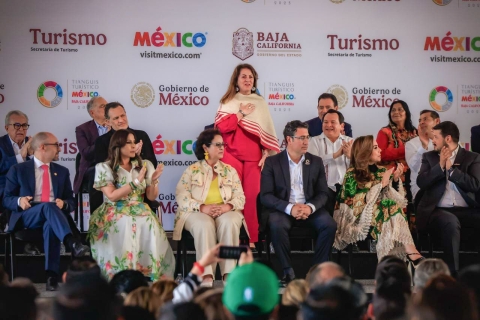 Participa Margarita González Saravia en la inauguración del Tianguis Turístico 2025